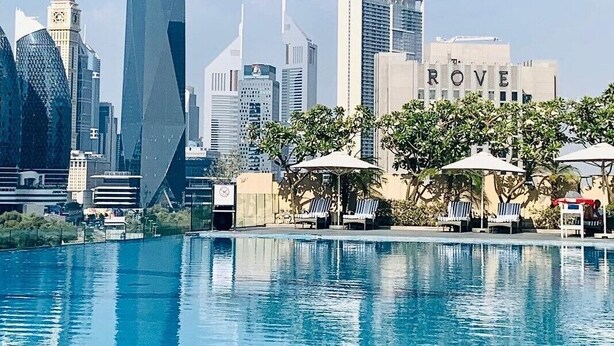 Outdoor pool - SuperHost - Luxurious Apartment With Breathtaking Skyline View - Address Dubai Mall (Dubai)