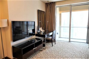 38-inch LCD TV with cable channels, TV