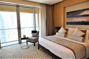 38-inch LCD TV with cable channels, TV - SuperHost - Address Dubai Mall - Elegant Studios (Dubai)