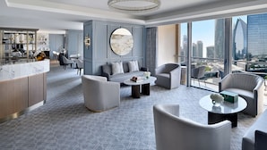 Lounge - SuperHost- Spacious 1 BR In Address Dubai Mall (Dubai)