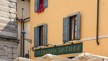 Ristorazione all'aperto