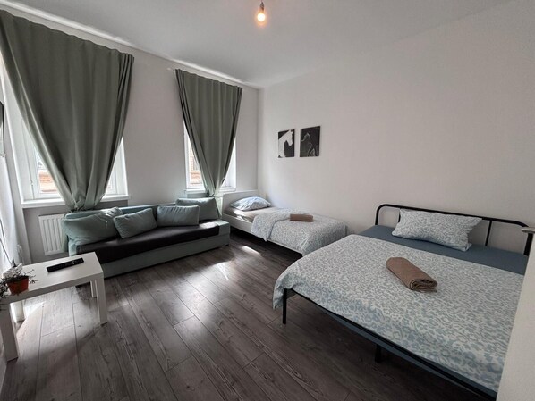 4 chambres, Wi-Fi gratuit, draps fournis