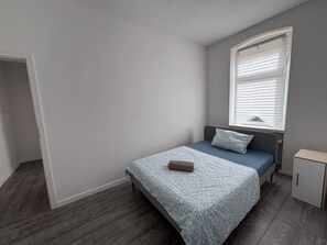 4 Schlafzimmer, kostenloses WLAN, BettwÀsche