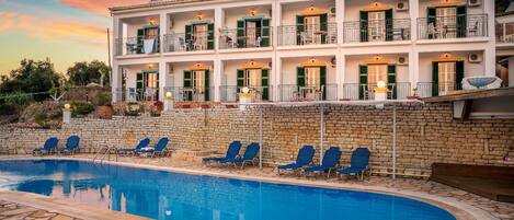 Alberca al aire libre