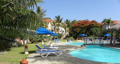 Fantastic Condo right on Beautiful Cabarete Beach with a gorgeous pool!