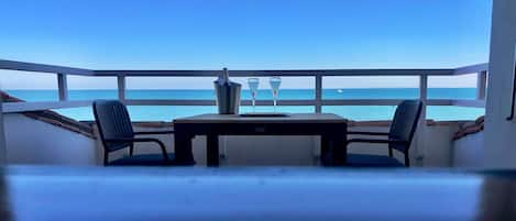 Superior Room, 1 Bedroom, Terrace, Partial Ocean View | 1 bedroom, pillowtop beds, minibar, in-room safe