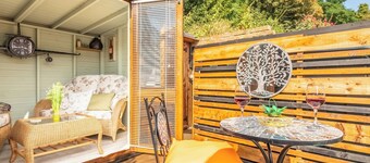 2 bedroom accommodation in Reedham