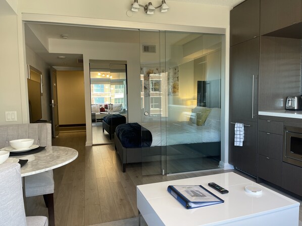 1 Schlafzimmer, Bügeleisen/Bügelbrett, kostenloses WLAN, Bettwäsche