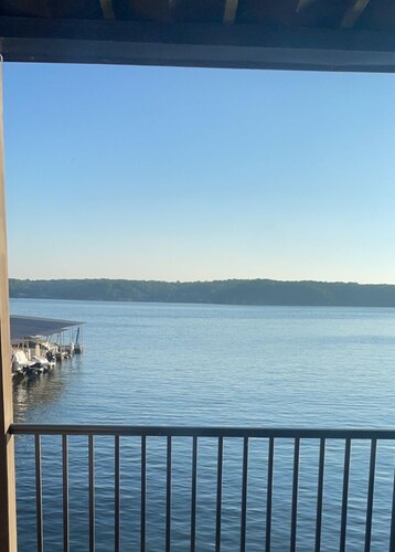 Right on the Water! 21.5 mm