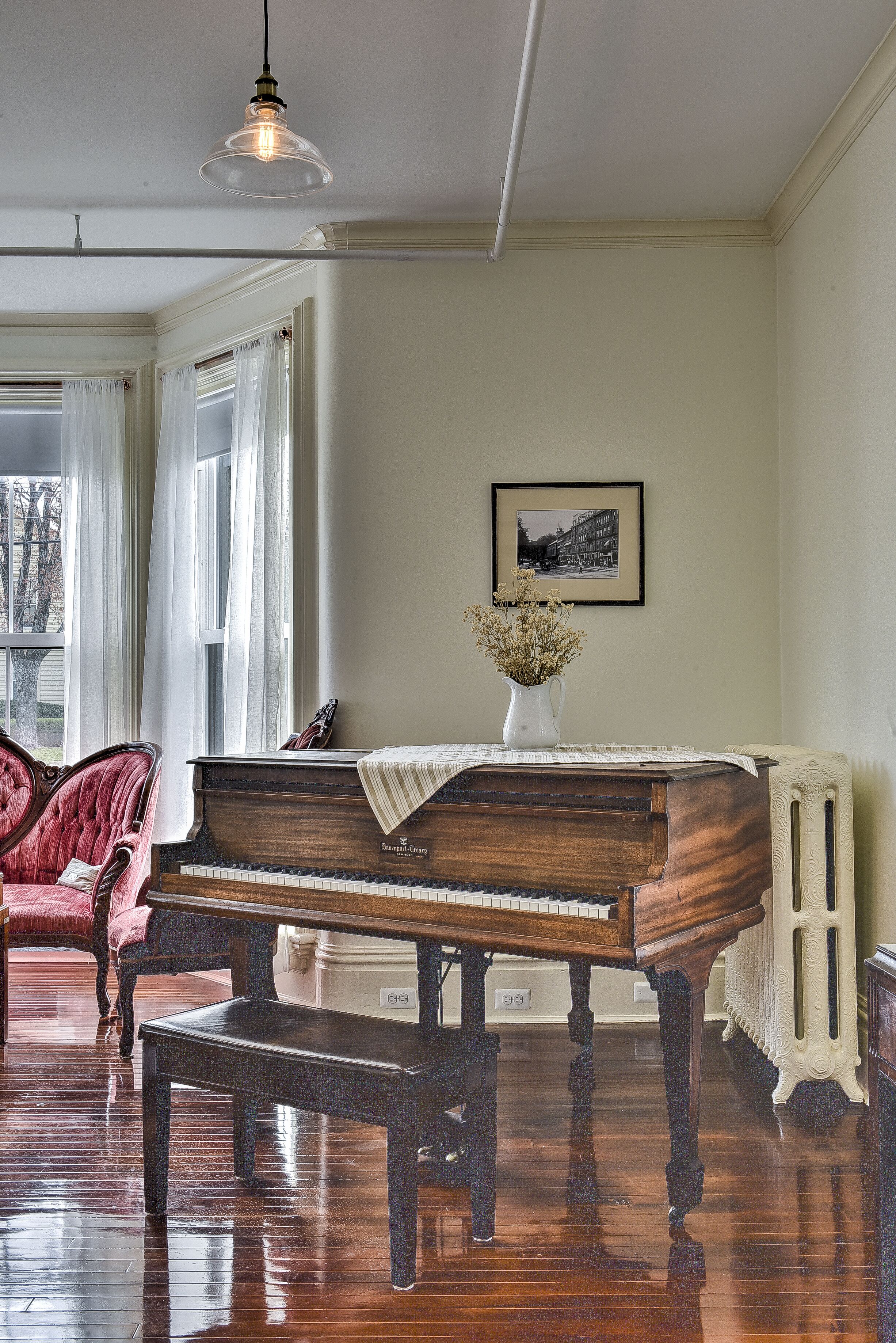 Coin salon dans le hall