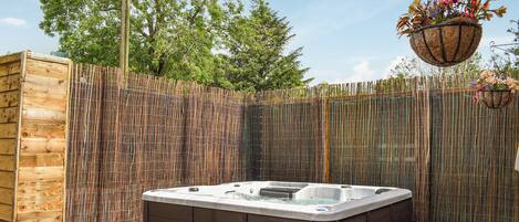 Idromassaggio all'aperto