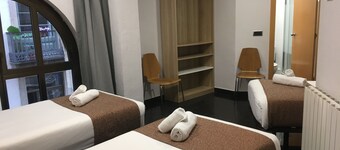 Hostal Levante