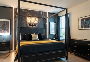6 bedrooms, iron/ironing board, travel crib, free WiFi