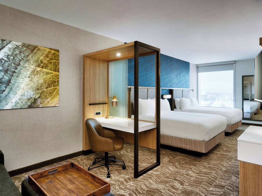 Skrivebord, skrivebord for bærbar PC og strykejern/-brett