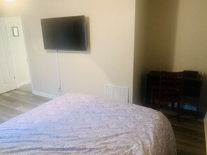 3 Schlafzimmer, Bügeleisen/Bügelbrett, kostenloses WLAN, Bettwäsche