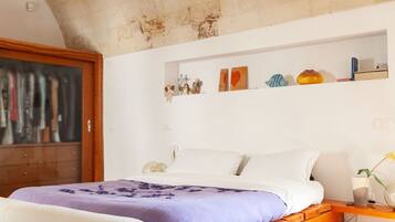 2 Schlafzimmer, Reisekinderbett, kostenloses WLAN, Bettwäsche