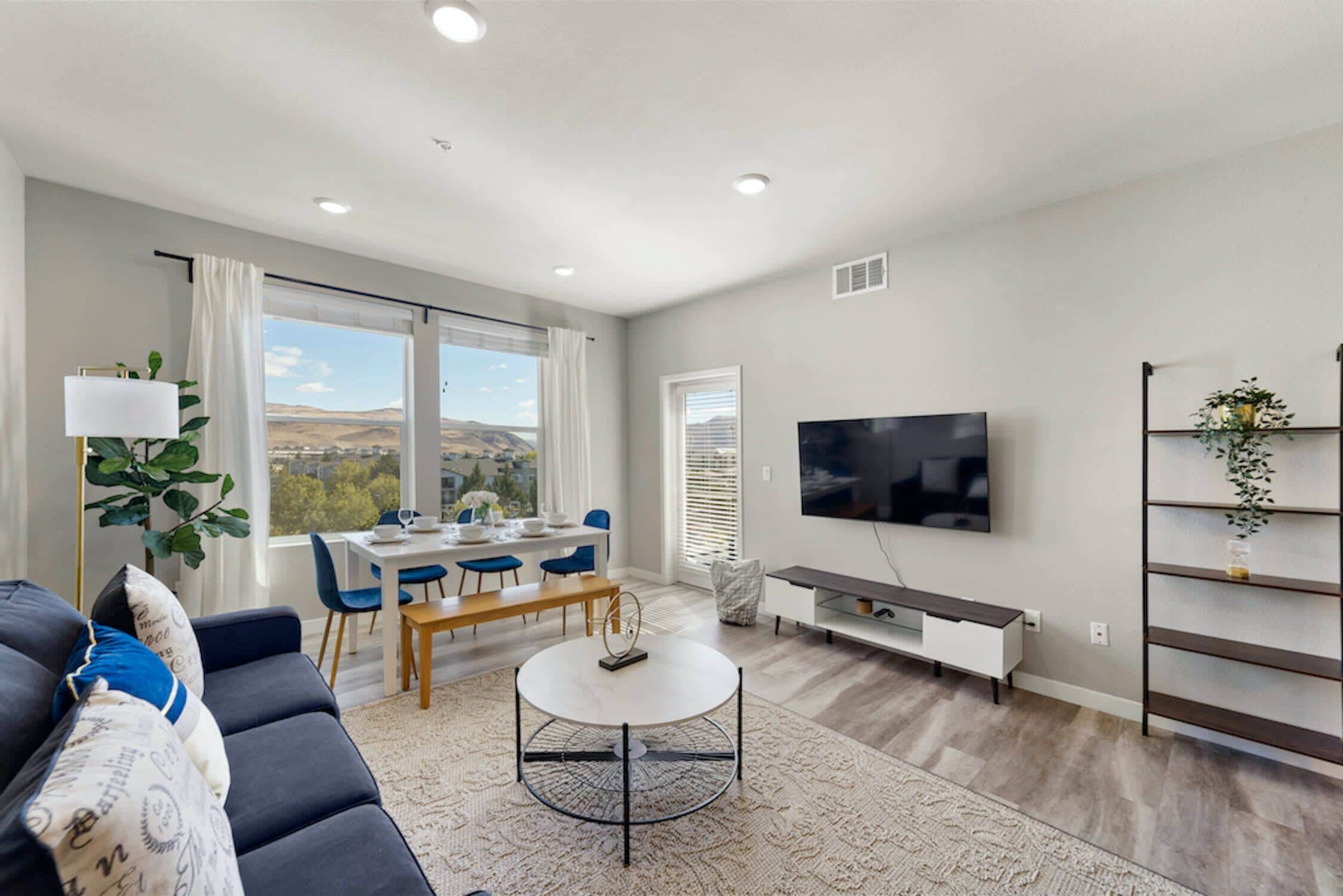 TV, Netflix, streaming services, offices