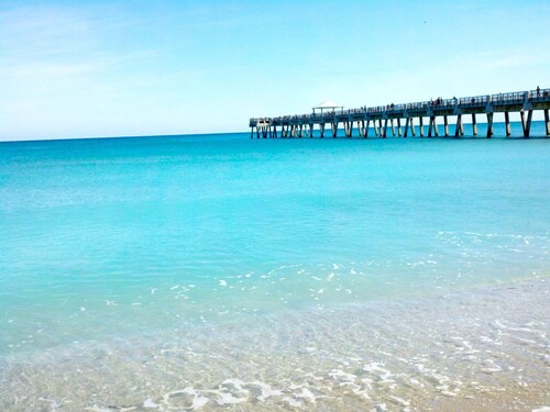 100.00/NIGHT! CONSTRUCTION SALE! NOW THRU SEPT! BEAUTIFUL JUPITER BAY 2BED/2BATH