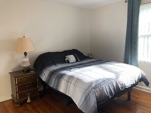 3 chambres, fer et planche Ă repasser, Wi-Fi gratuit, draps fournis