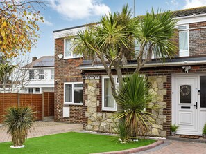 Exterior detail - 2 bedroom accommodation in Littlehampton (Littlehampton)
