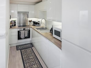 洗碗機、廚房用具/餐具/器皿