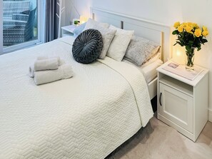 2 bedrooms, free WiFi, bed sheets - 2 bedroom accommodation in Littlehampton (Littlehampton)
