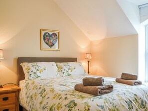 3 多间卧室、免费 WiFi、床单