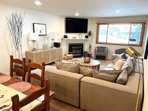 Smart TV, fireplace - Newly Remodeled Ski-N/Ski-Out Park City Mountain Condo (Park City)