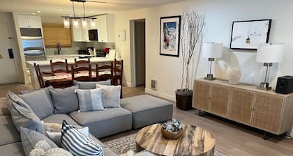 Newly Remodeled Ski-N/Ski-Out Park City Mountain Condo