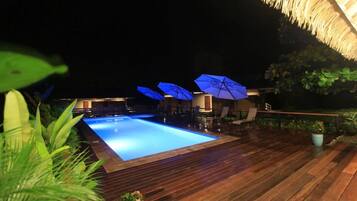 Piscina externa