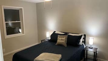 2 bedrooms, iron/ironing board, travel cot, free WiFi