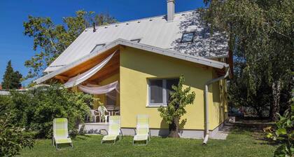 Holiday home close to Lake Balaton, with modern equipment, washing machine, dishwasher.