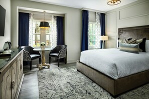 Deluxe Room, 2 Queen Beds | Premium bedding, pillowtop beds, minibar, in-room safe - Carnegie House (State College)