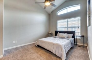 2 bedrooms, free WiFi