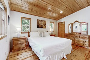 3 bedrooms, Internet, bed sheets