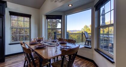 BlackBeary Chalet. Family Loving.Secluded.Views.Firepit.Spacious