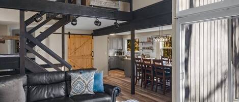 Televisor i llar de foc