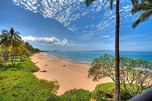 Na praia