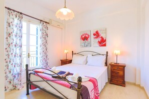 4 室のベッドルーム、アイロン / アイロン台、WiFi (無料)、ベッドシーツ