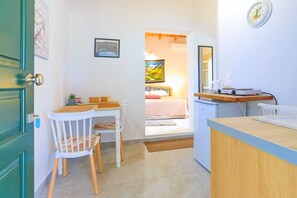 4 quartos, ferros/tábuas de passar roupa, Wi-Fi de cortesia