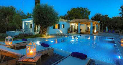 Private Family villa, Near Corfu Town and Achilleon, sleeps 8