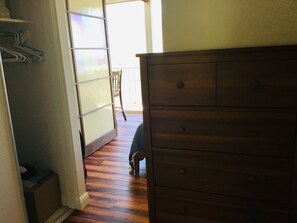 Interior - Million Dollar View of Ocean and Mountain/ Quiet and Serene (Waianae)