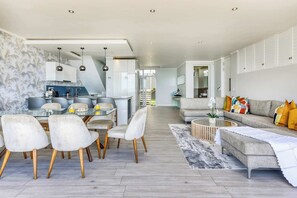 Téléviseur, bureau