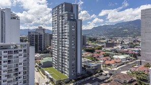 Exterior - Classy Apartment w/ King Bed Close to Airports (San José)