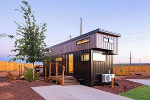 Exterior - Zion Tiny Home • Private Hot Tub • Near Trails (apple valley)