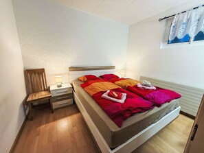 3 bedrooms, internet