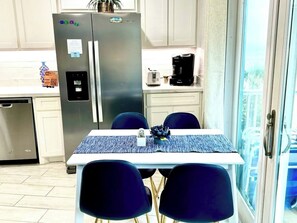 Dining - Ocean Paradise w/ Balcony, Pool, Hot Tub! Beautifully renovated Beachfront Dogs! (South Padre Island)