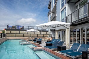 Pool - Modern Shaw Studio w/ Gym & W/D, near Metro & U St Bars, by Blueground (Washington, D.C.)