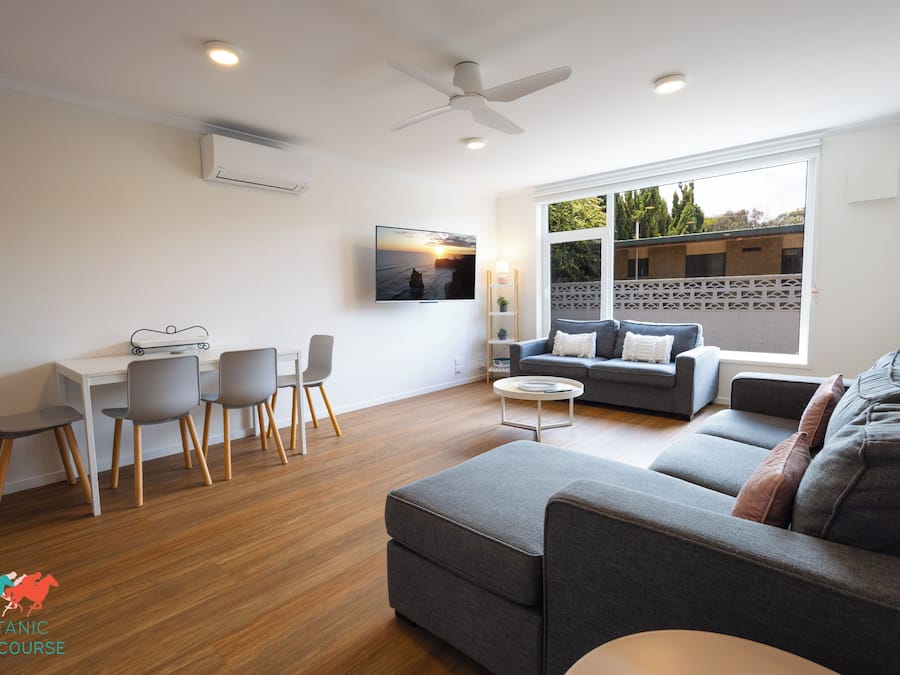 Smart TV 55 polegadas com canais digitais, TV