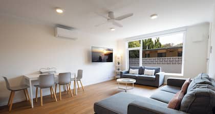 Botanic Racecourse Apartments